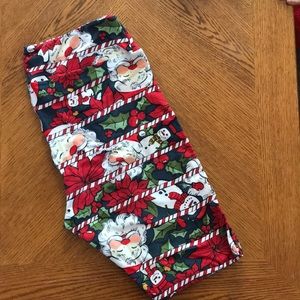 Lularoe TC Christmas Leggings